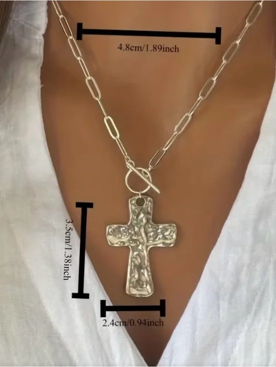 🩶 Hammered Cross Pendant Toggle Clasp Necklace - Silver Tone Paperclip Chain 🩶 - Picture 2 of 9